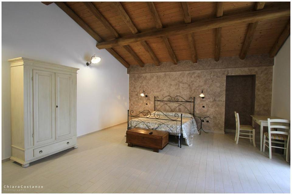 Antico Casale Gioiosa Marea Exterior foto